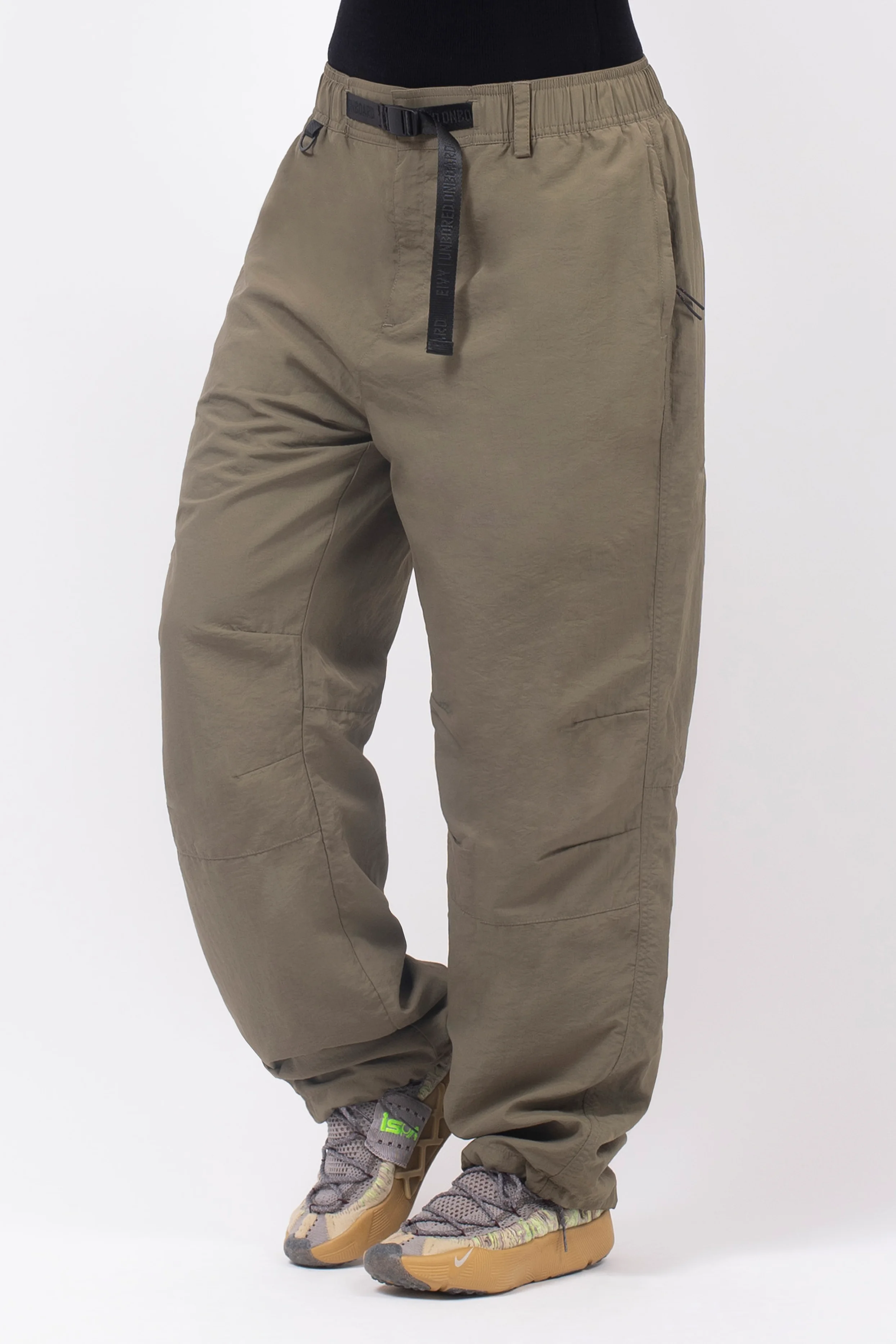 Oversized Outdoor Pants - Olive