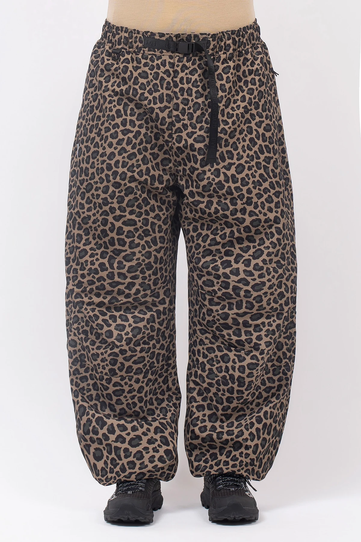 Oversized Outdoor Pants - Leopard