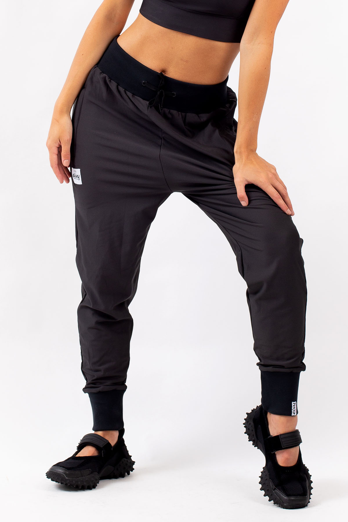 Harlem Travel Pants Black
