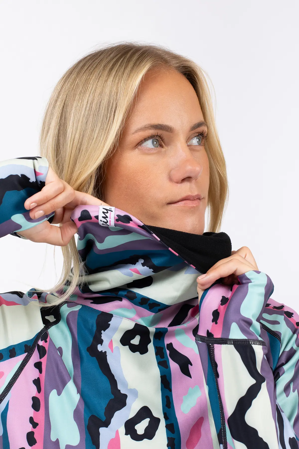 Icecold Gaiter Top - Retro Inka