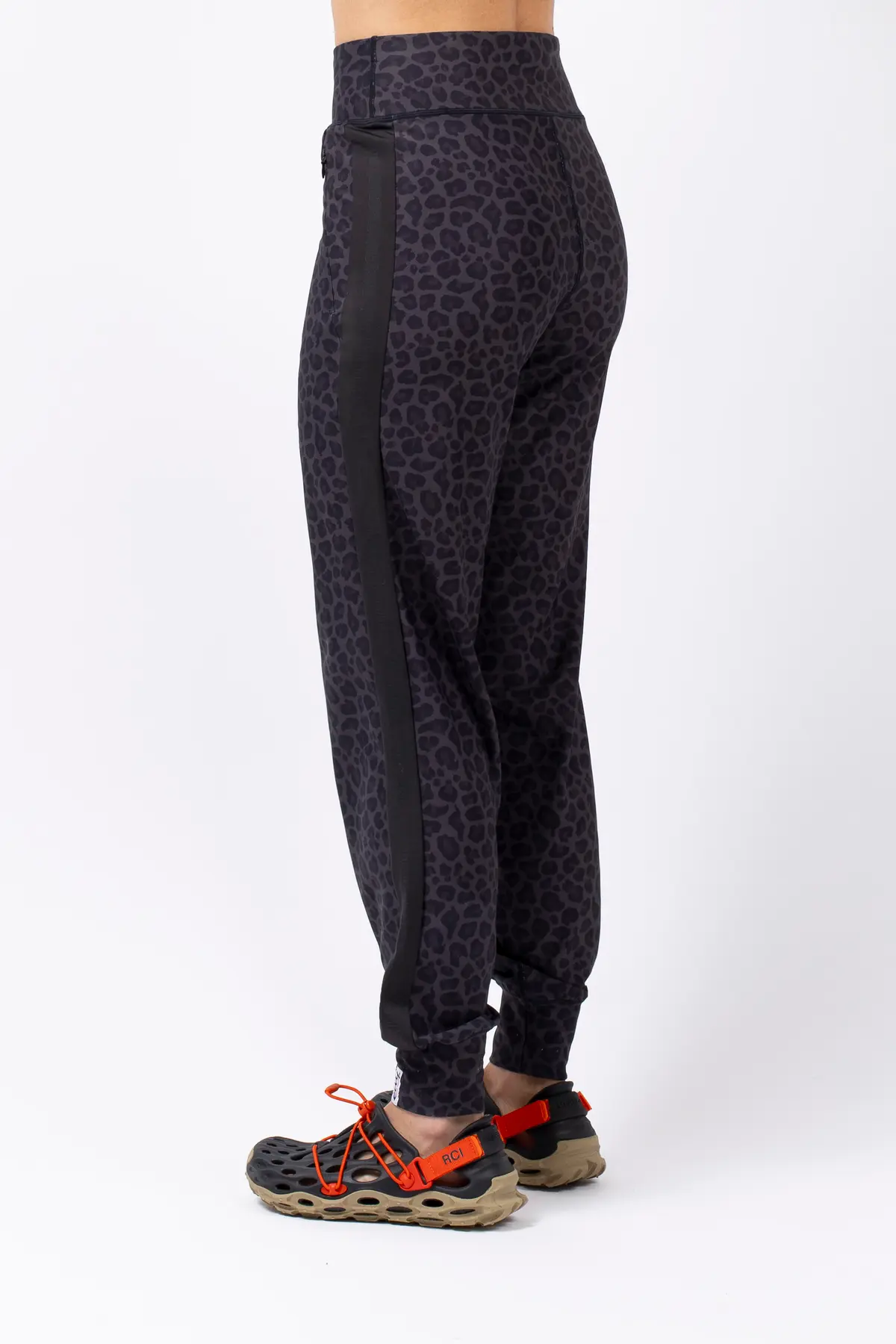 Journey Travel Pants - Black Leopard