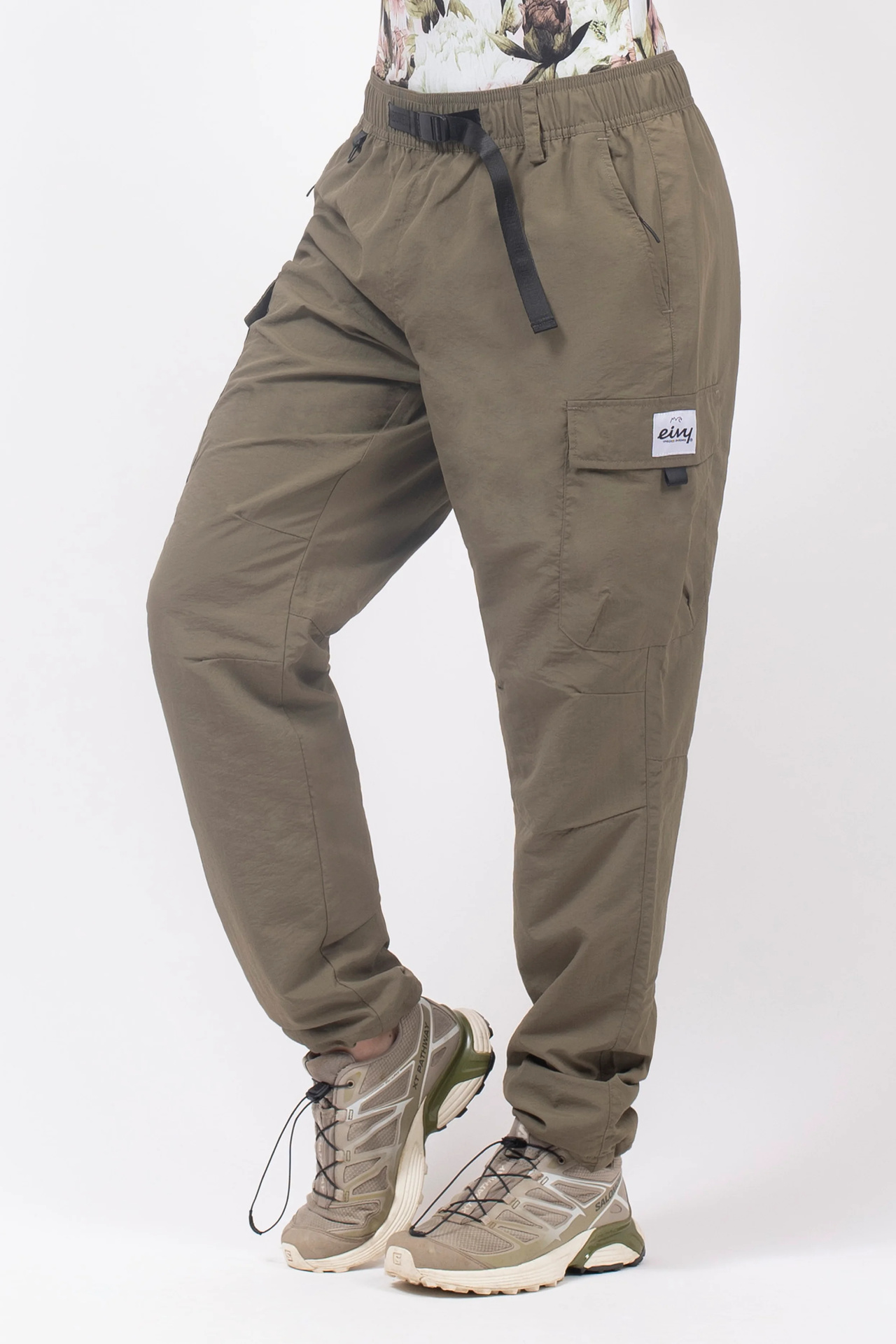 Fitted Outdoor Pants - Olive | L