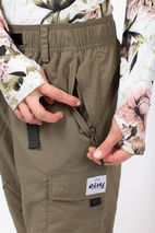Fitted Outdoor Pants - Olive | L