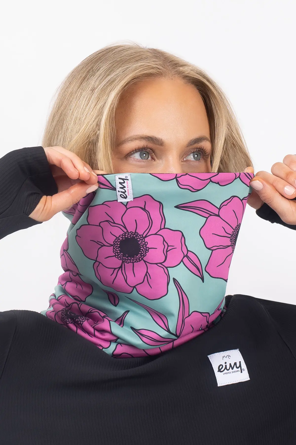 Colder Neckwarmer - Turquoise Flower