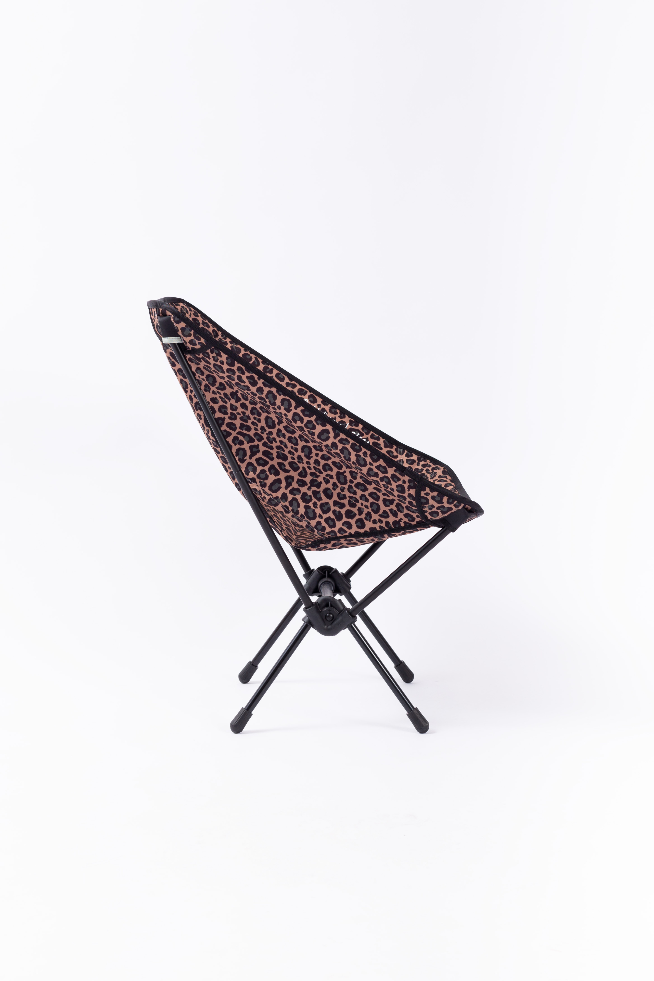 Eivy x Helinox Tac. Chair - Leopard Eivy x Helinox Tac. Chair - Leopard