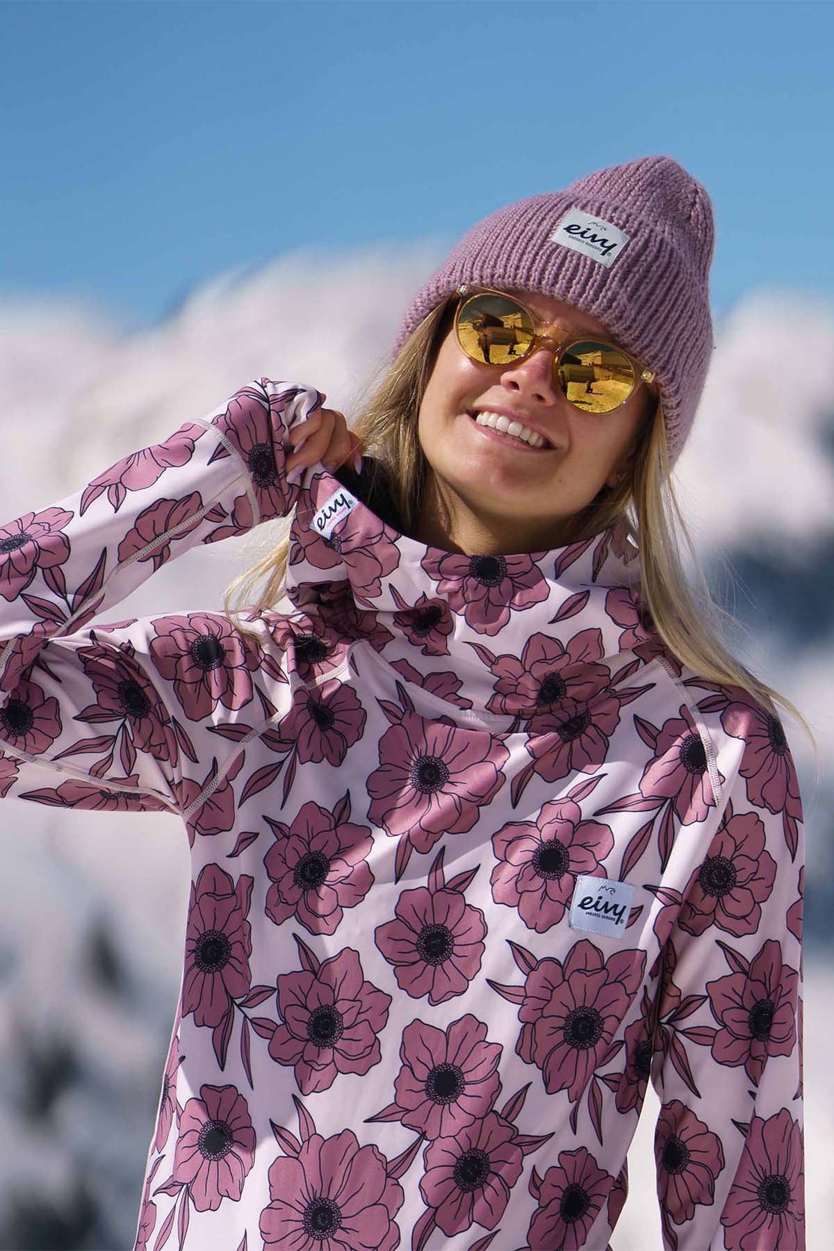 Base Layer | Icecold Hood Top - Wall Flower