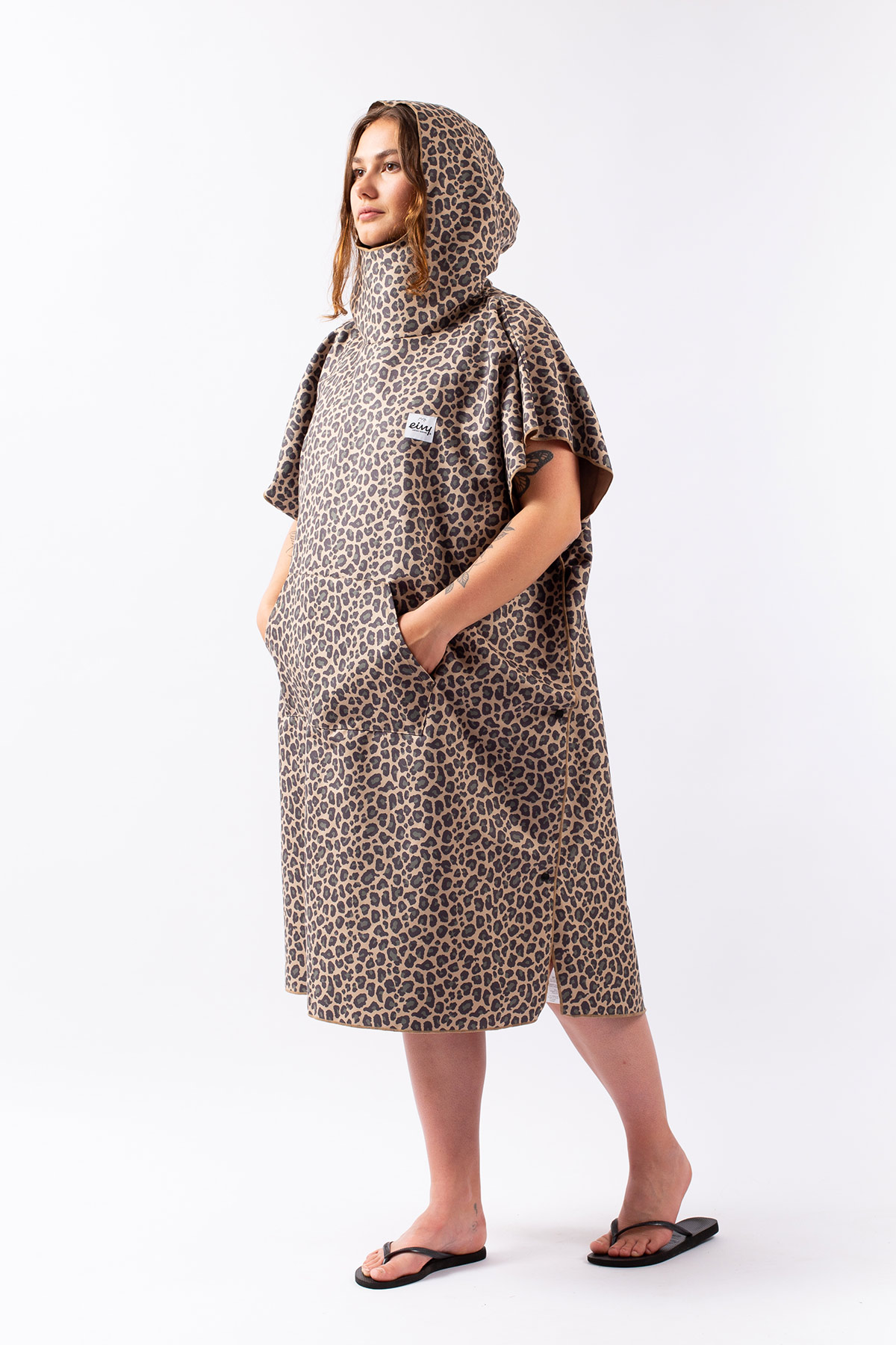 Packable Changing Robe - Leopard | One Size