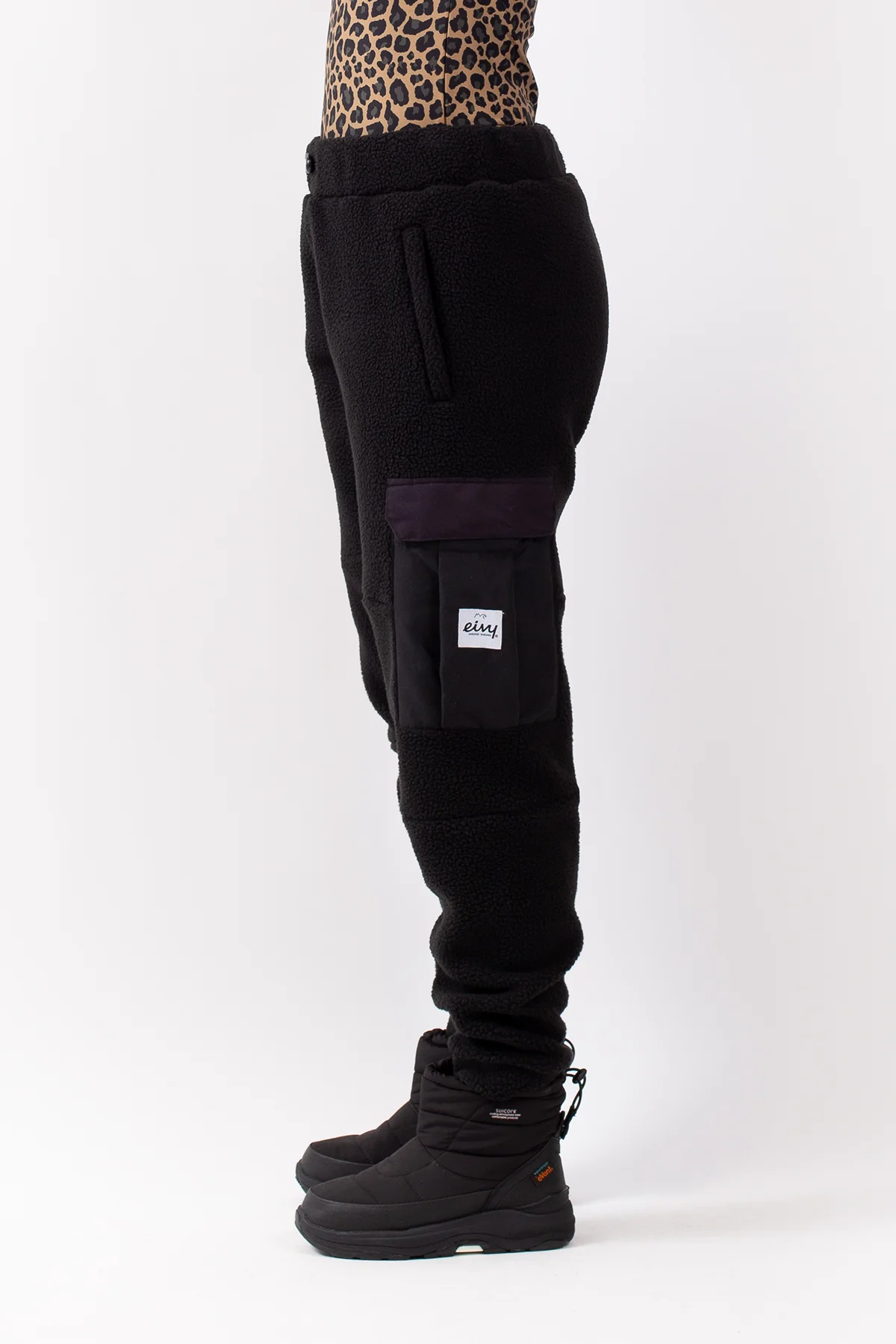 Cargo Sherpa Pants - Black | M