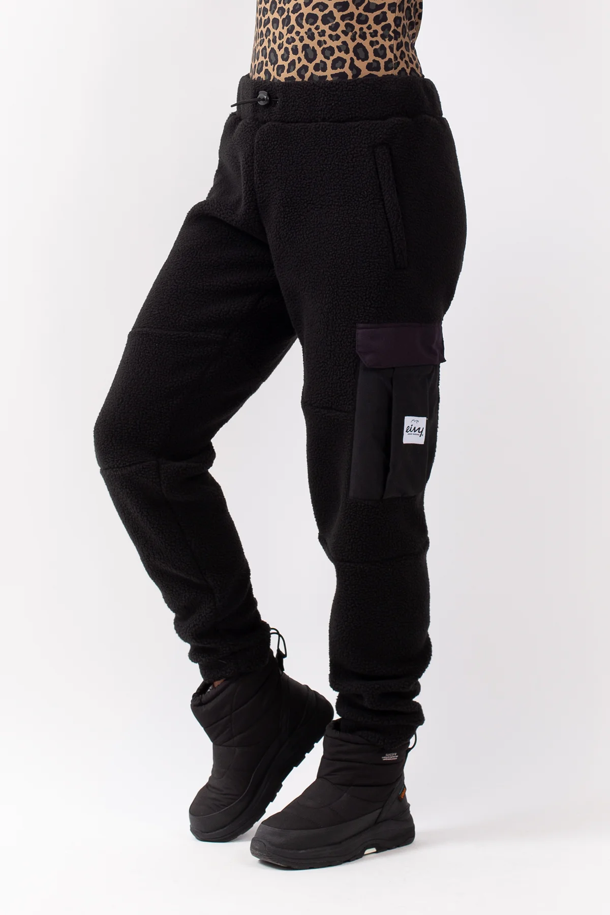 Cargo Sherpa Pants - Black