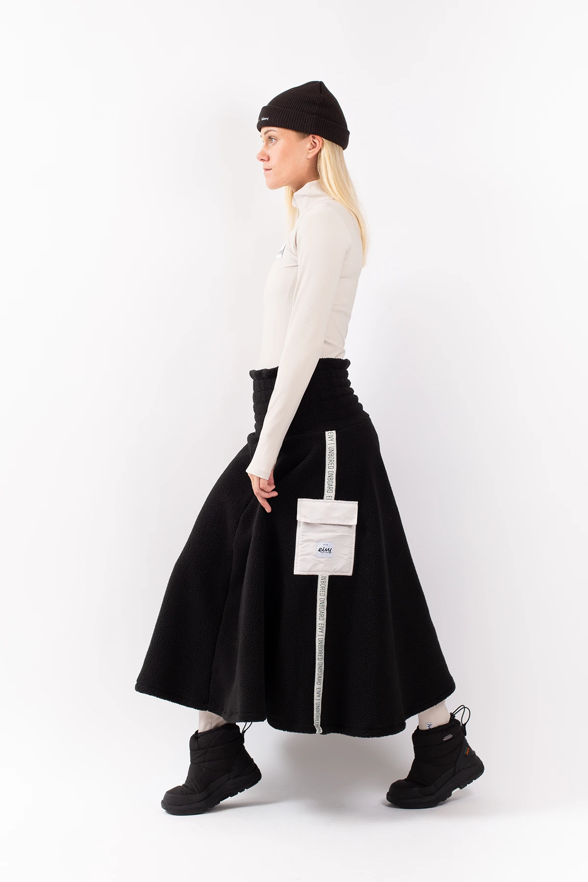 Valley Sherpa Skirt - Black | XS