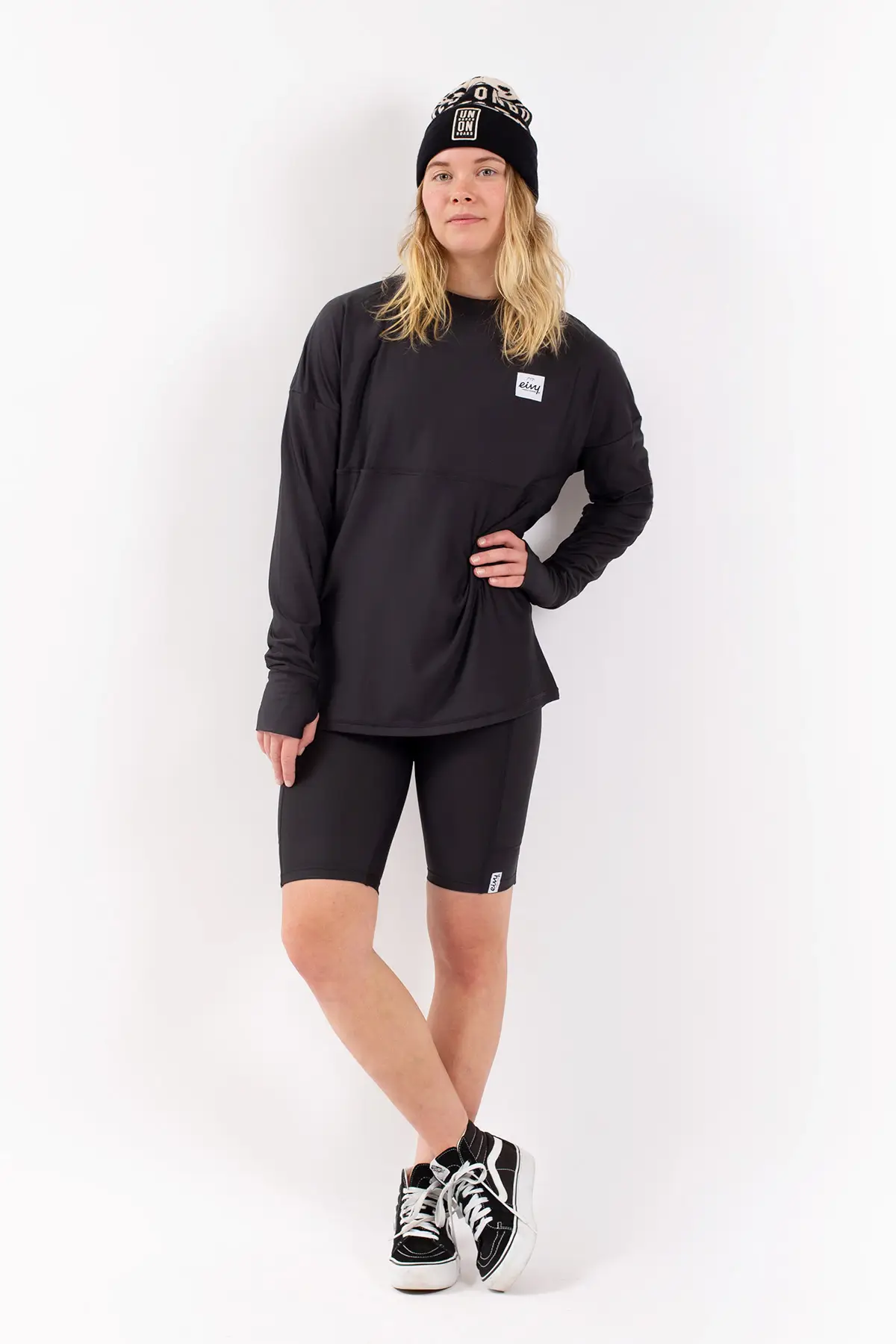 Venture Top - Black | L