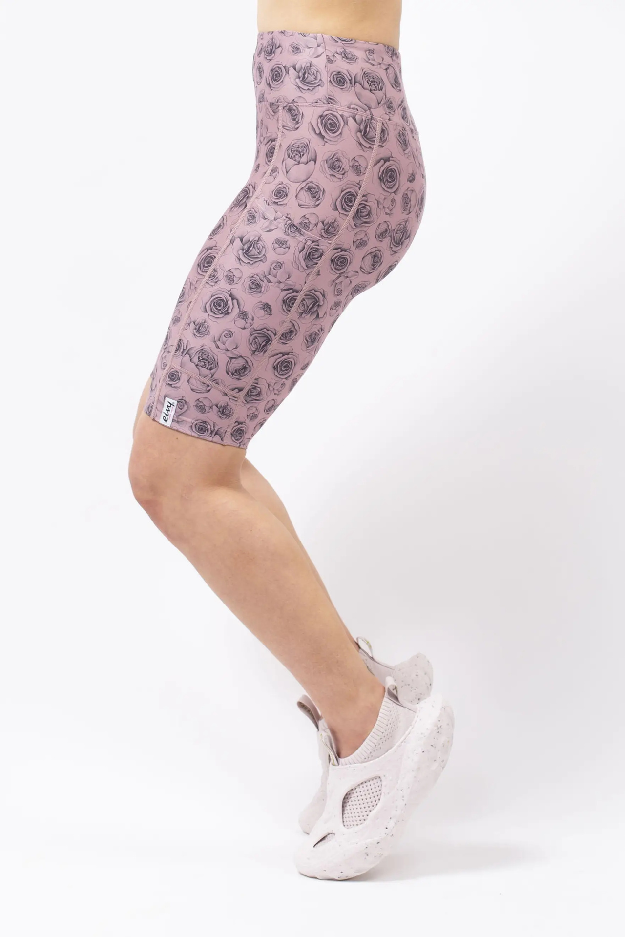 Venture Biker Shorts - Charcoal Woodrose