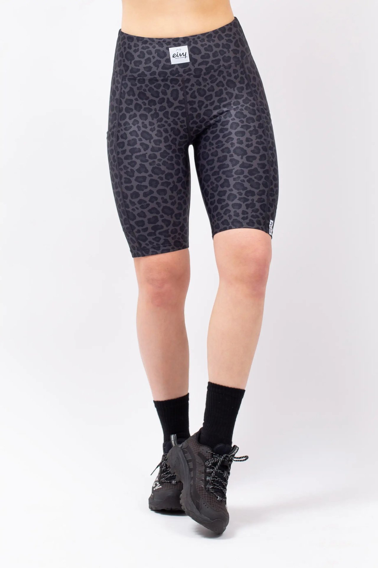Venture Biker Shorts - Black Leopard | M