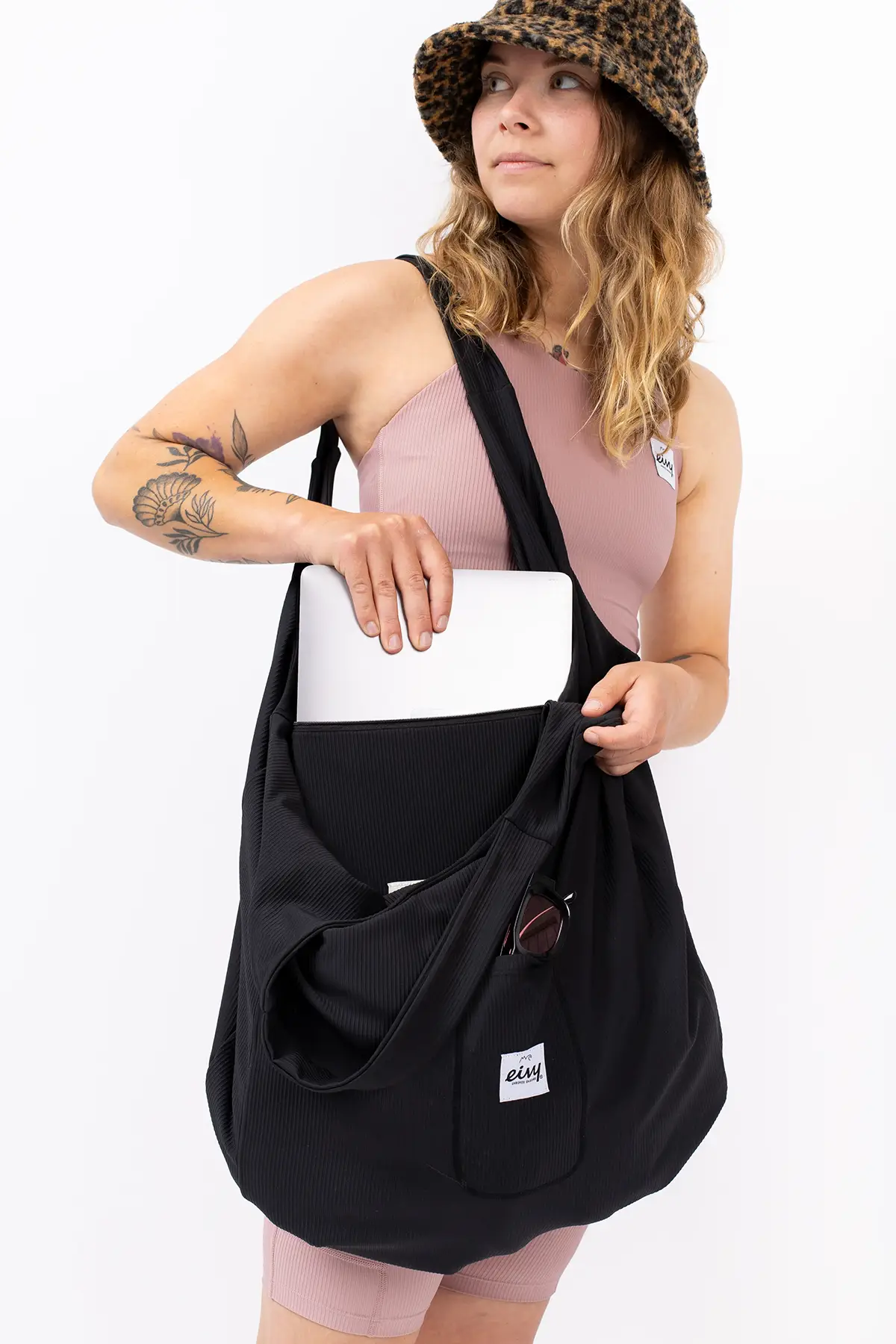 Expandable Rib Carryall Bag - Black