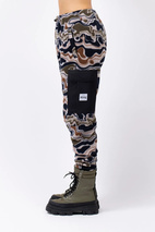Cargo Sherpa Pants - Curve Camo
